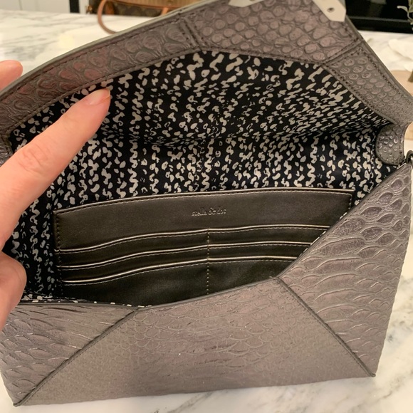 Stella and Dot CLUTCH - Picture 2 of 4